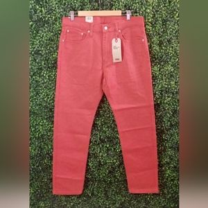 Levi jeans